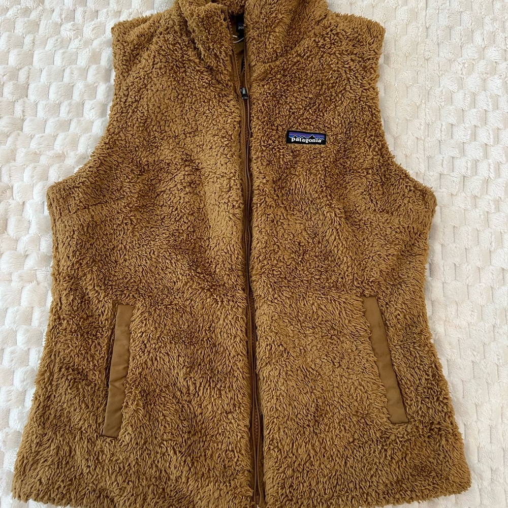 Patagonia Tan Sherpa Vest NWOT